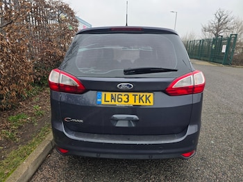 Used Ford Grand C-Max 2013 for sale - 77420604: Photo