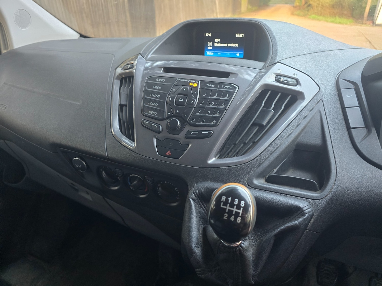 Used Ford Transit Custom 2017 for sale - 77765873: Photo 8