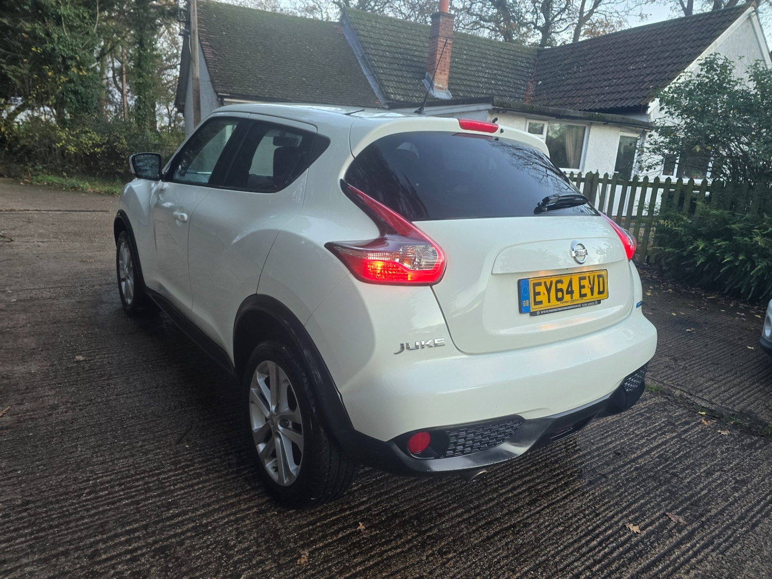 Used Nissan Juke 2014 for sale - 76726040: Photo 4