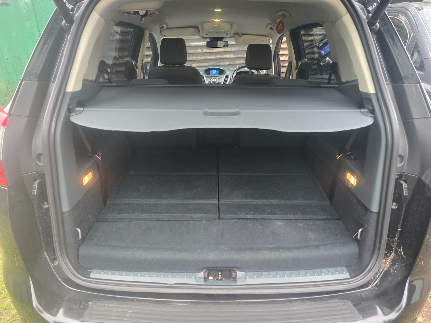 Used Ford Grand C-Max 2013 for sale - 76281791: Photo 9