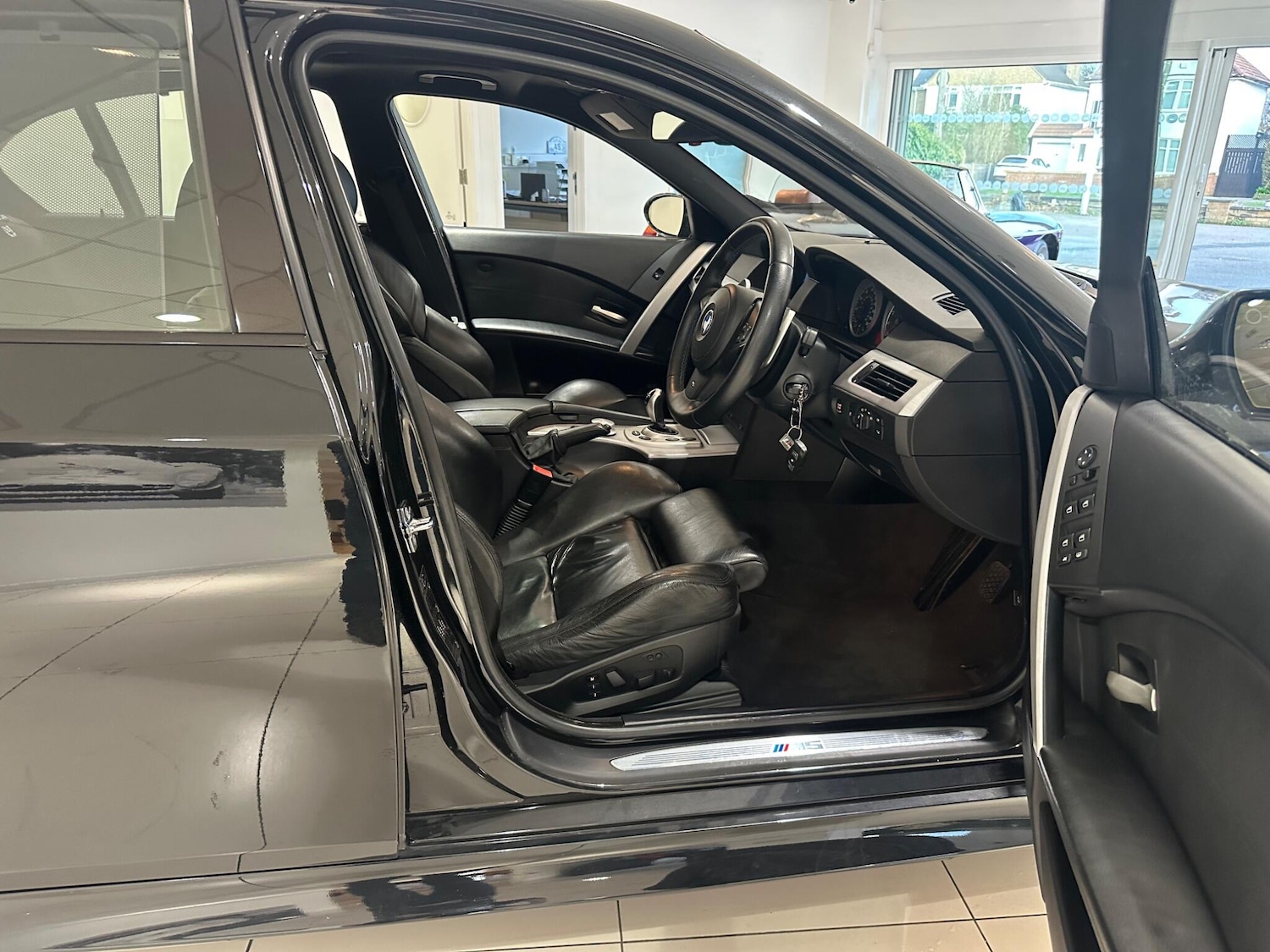 Used BMW M5 2006 for sale - 77769461: Photo 13