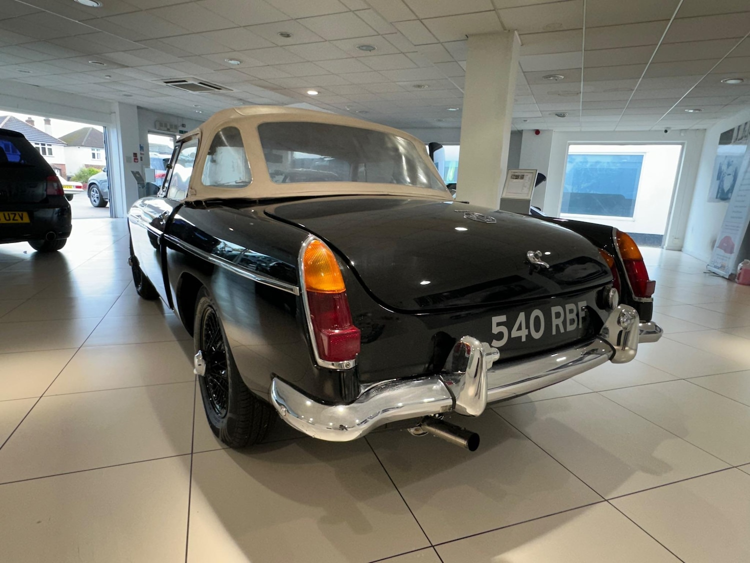 Used MG MGB 1981 for sale - 77460816: Photo 9