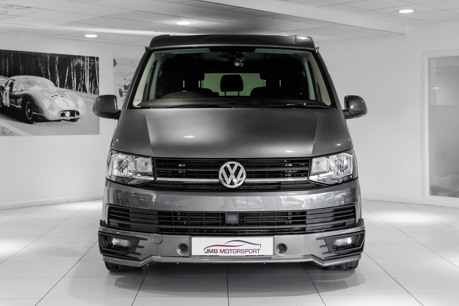 Used Volkswagen Transporter 2018 for sale - 77460819: Photo 3