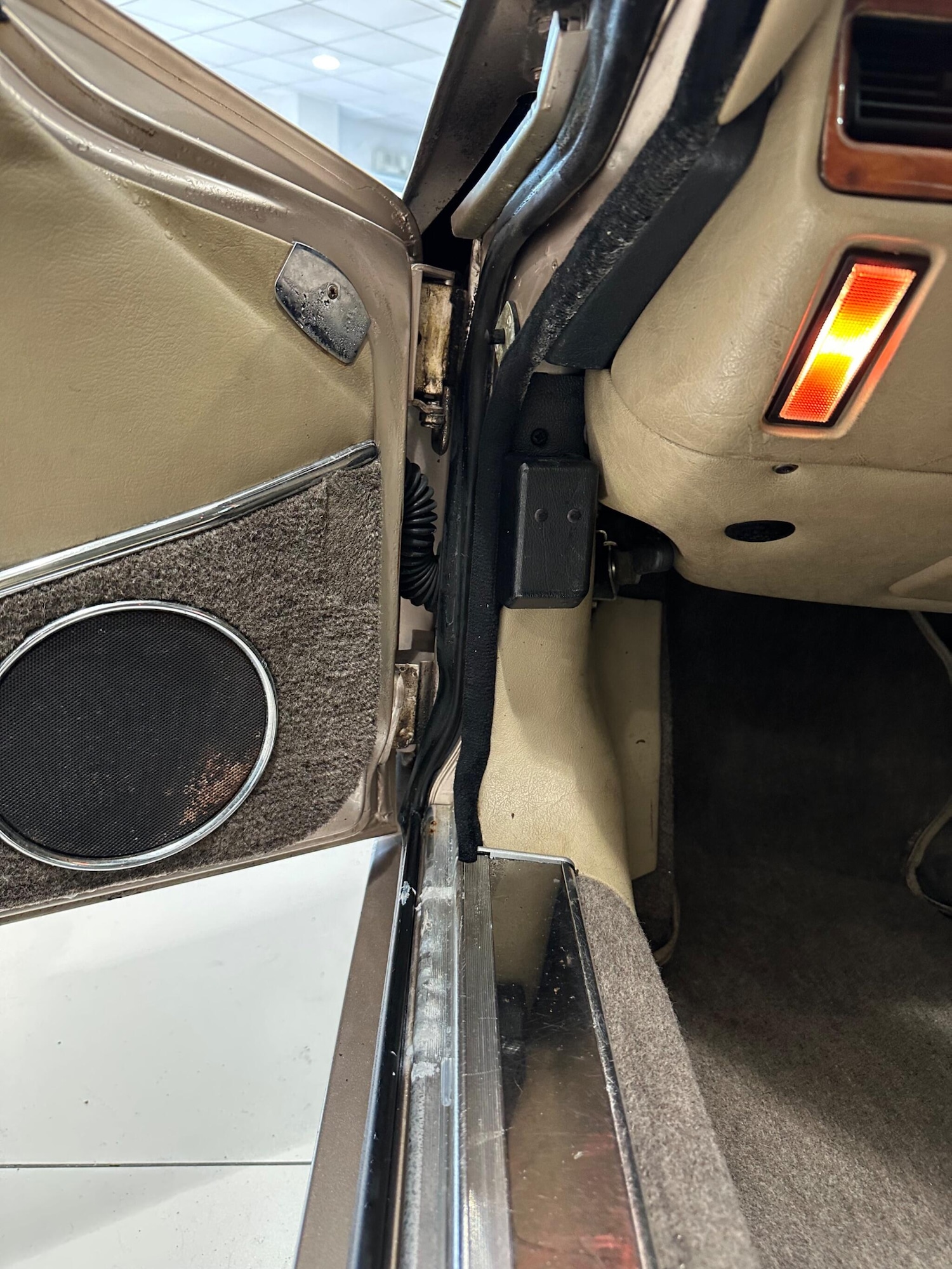 Used Jaguar XJS 1992 for sale - 77633171: Photo 15