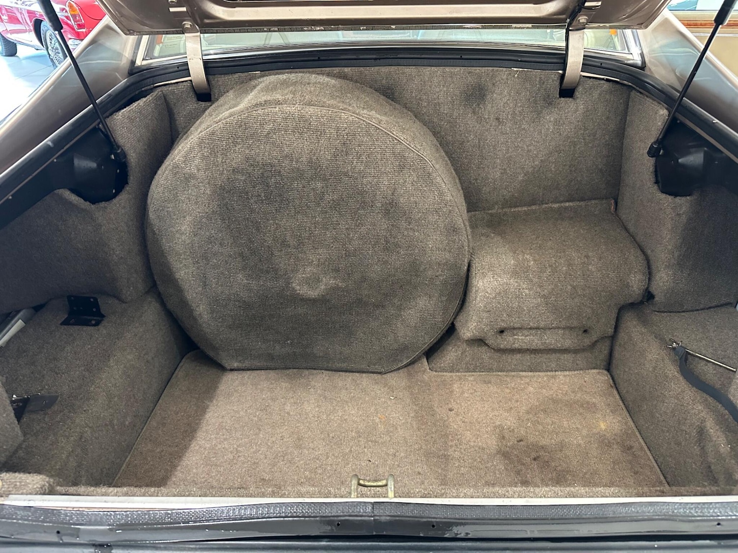 Used Jaguar XJS 1992 for sale - 77633171: Photo 28