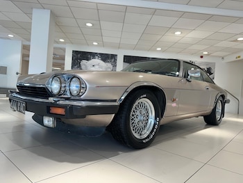 Used Jaguar XJS 1992 for sale - 77633171: Photo