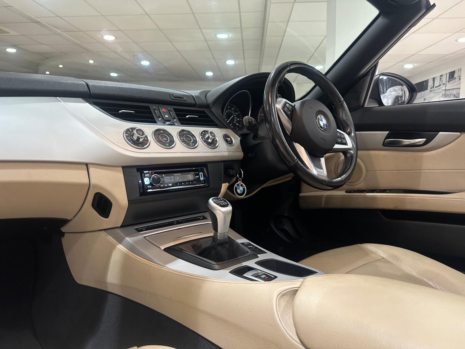 Used BMW Z4 2010 for sale - 78020268: Photo 27