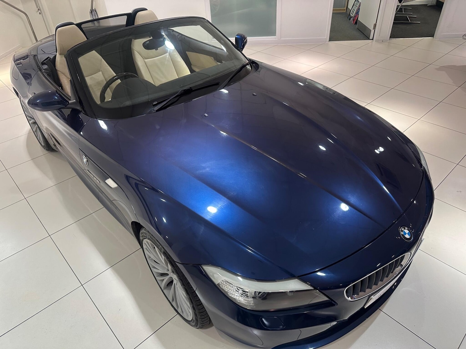 Used BMW Z4 2010 for sale - 78020268: Photo 8