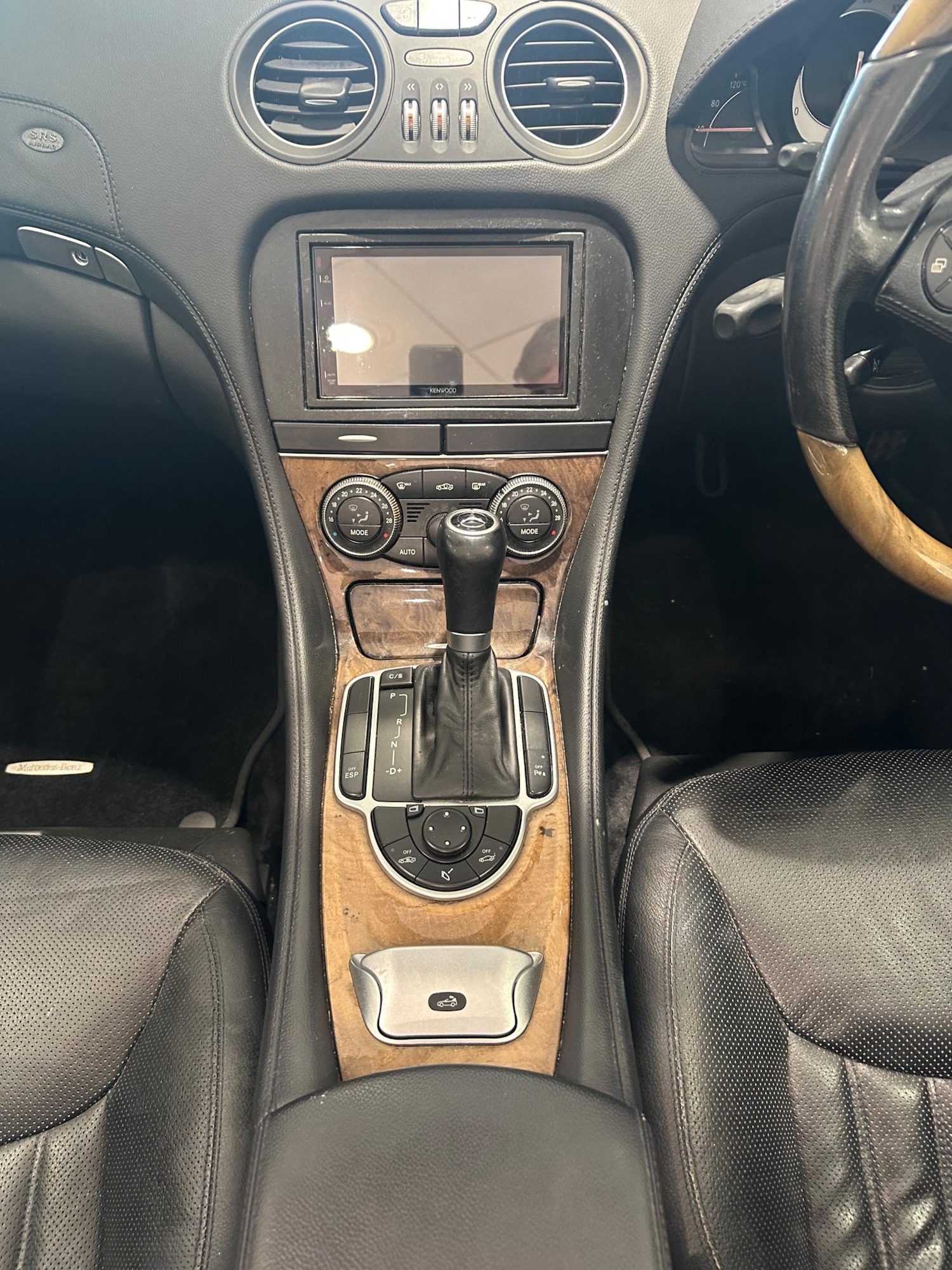 Used Mercedes-Benz SL 2008 for sale - 77460808: Photo 21