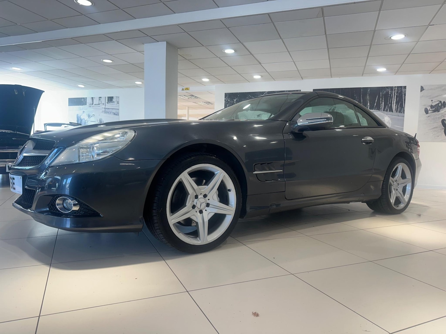 Used Mercedes-Benz SL 2008 for sale - 77460808: Photo 6