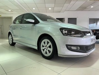 Used Volkswagen Polo 2011 for sale - 78922932: Photo