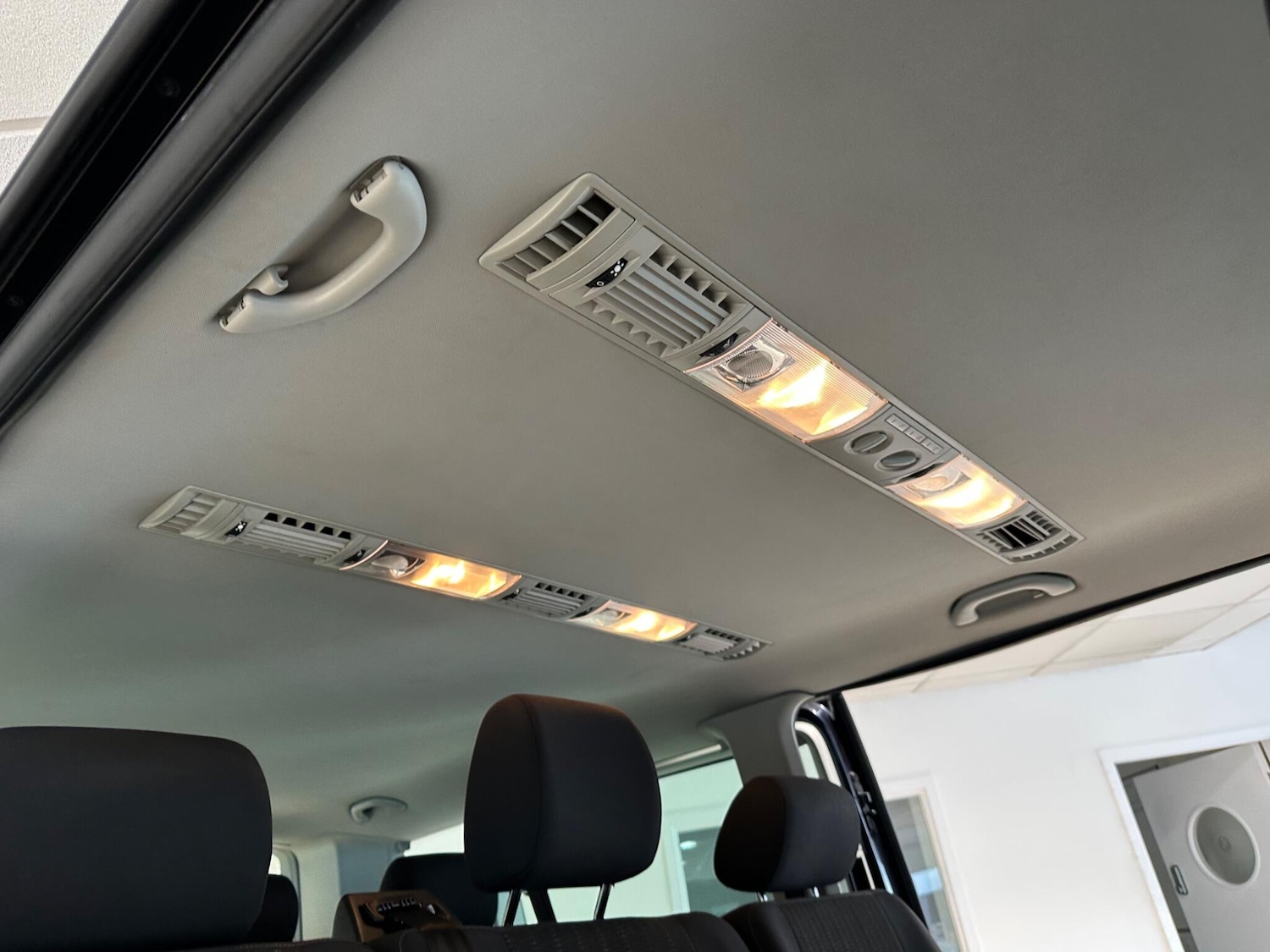 Used Volkswagen Transporter Shuttle 2019 for sale - 77633164: Photo 17