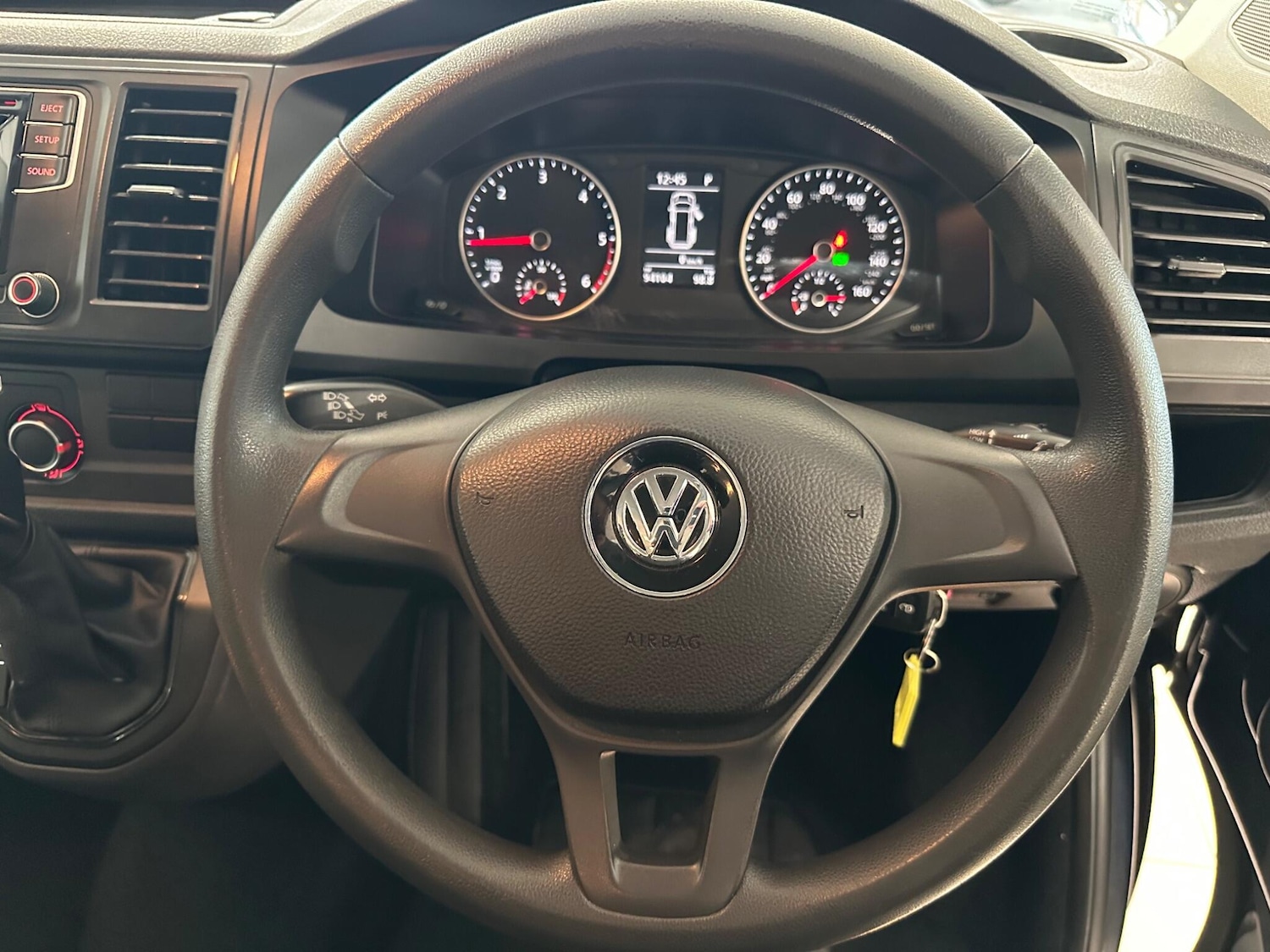 Used Volkswagen Transporter Shuttle 2019 for sale - 77633164: Photo 18