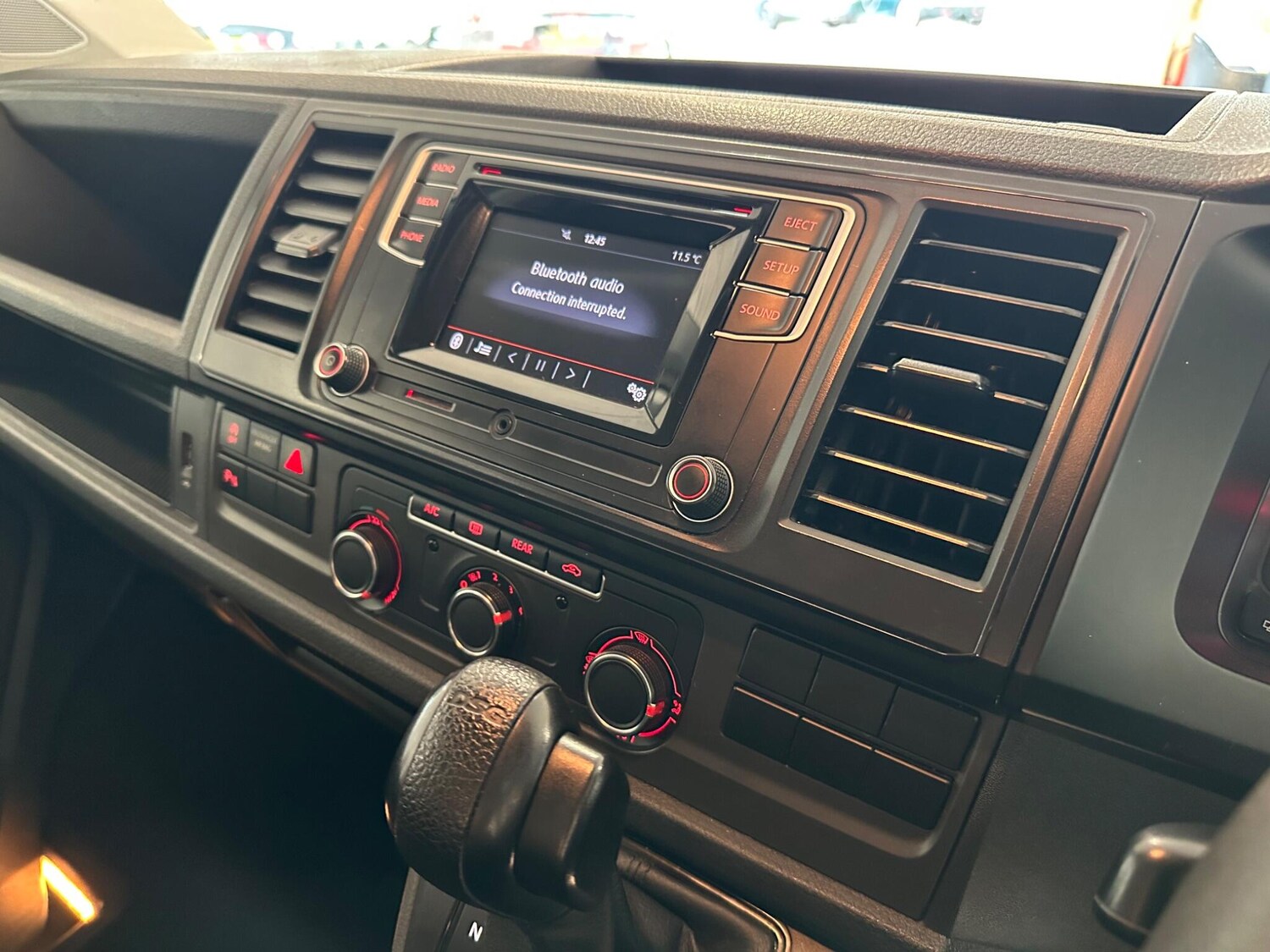 Used Volkswagen Transporter Shuttle 2019 for sale - 77633164: Photo 19