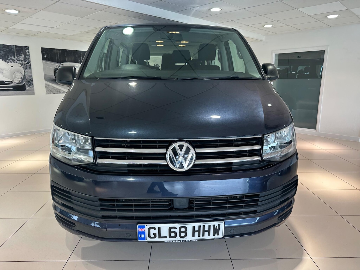 Used Volkswagen Transporter Shuttle 2019 for sale - 77633164: Photo 2