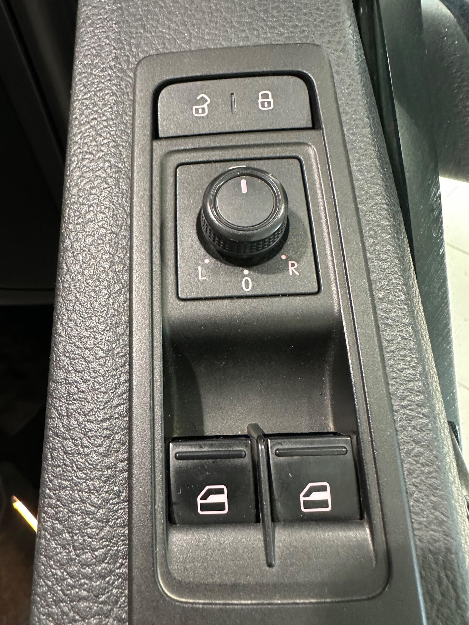 Used Volkswagen Transporter Shuttle 2019 for sale - 77633164: Photo 21