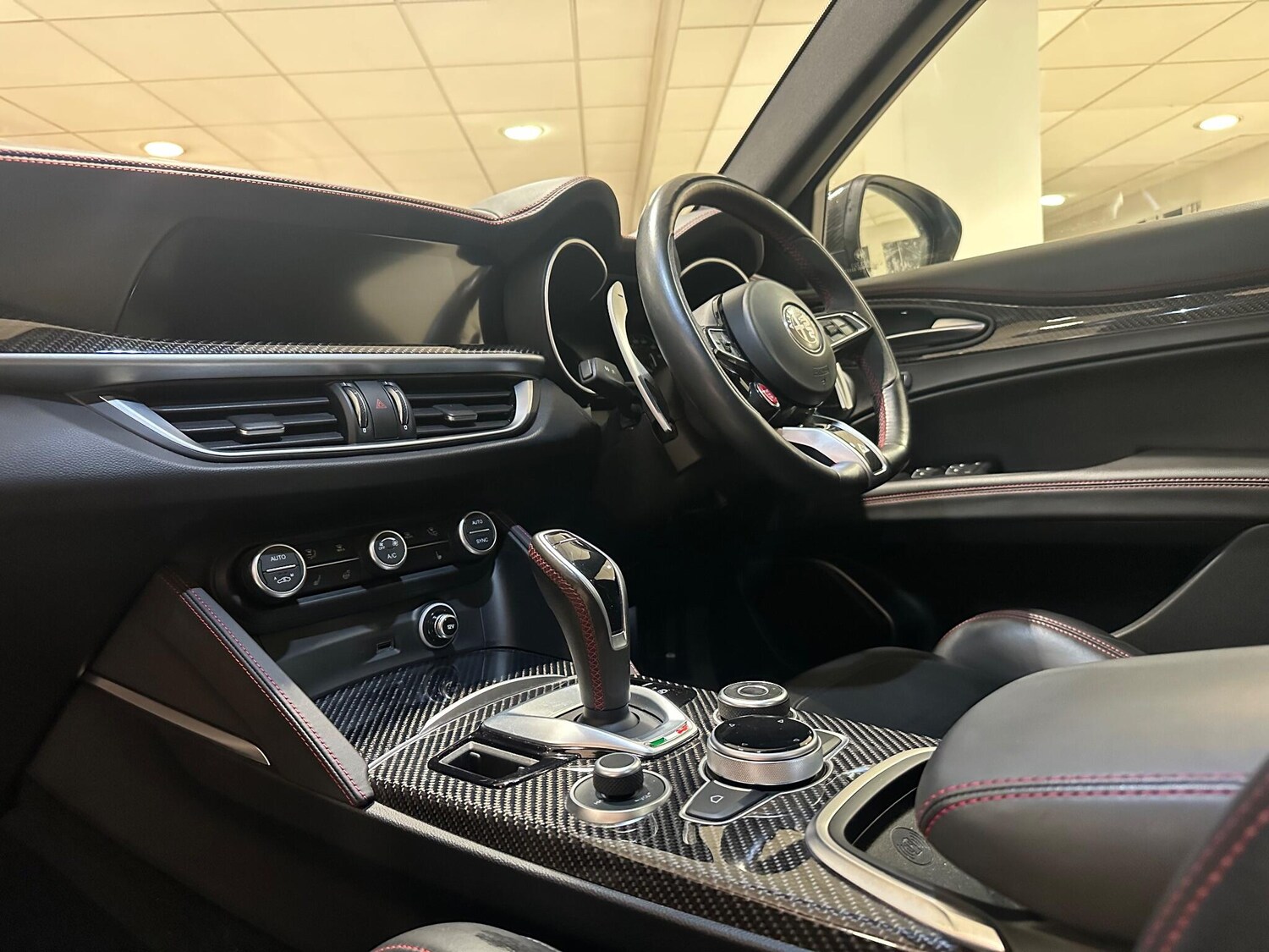 Used Alfa Romeo Stelvio 2022 for sale - 77460814: Photo 17