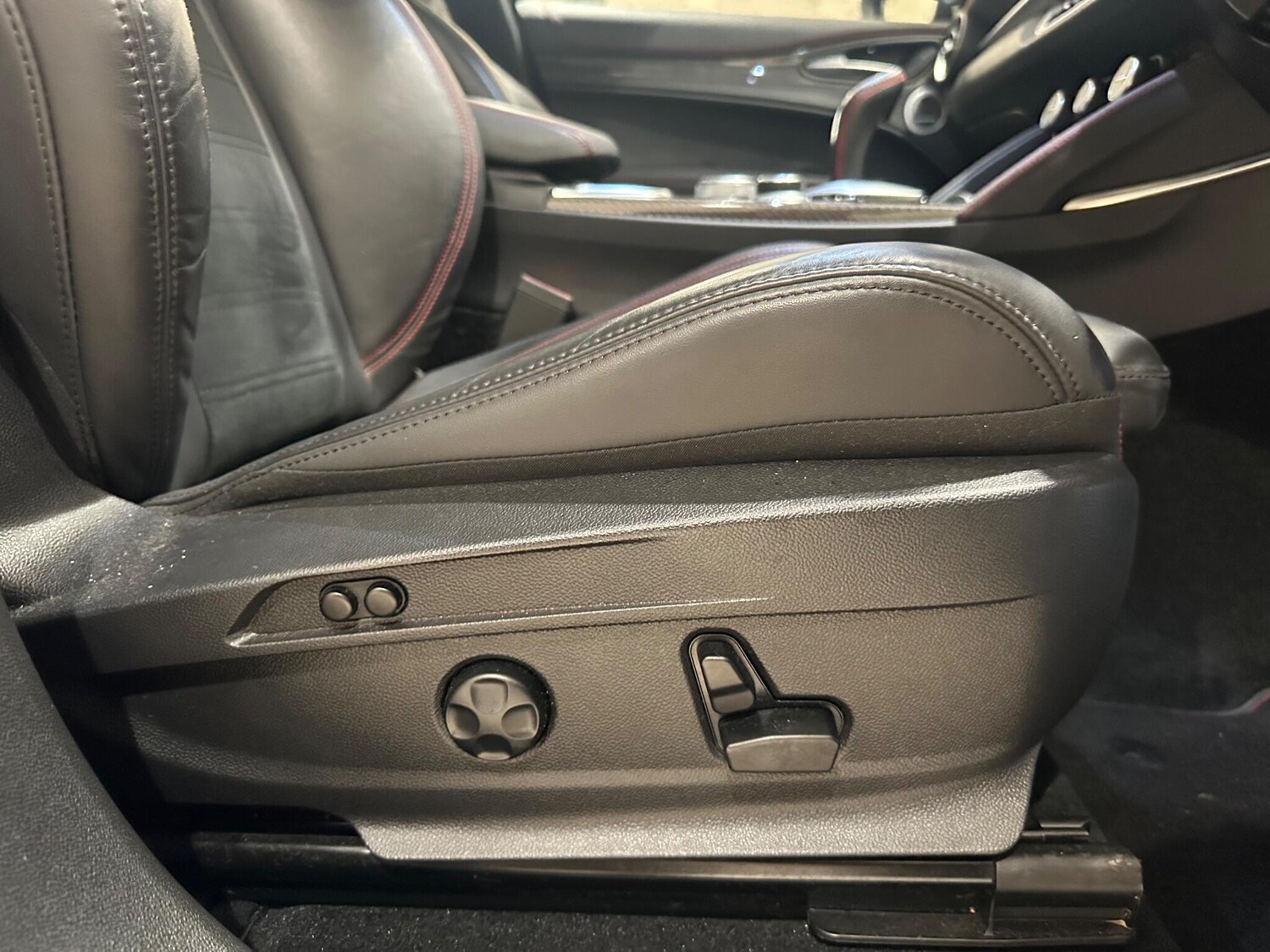 Used Alfa Romeo Stelvio 2022 for sale - 77460814: Photo 24