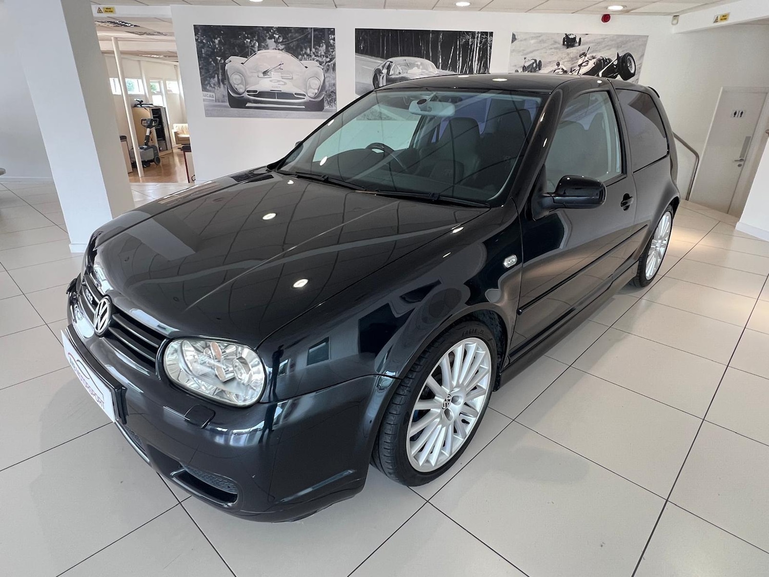 Used Volkswagen Golf 2003 for sale - 77908943: Photo 4