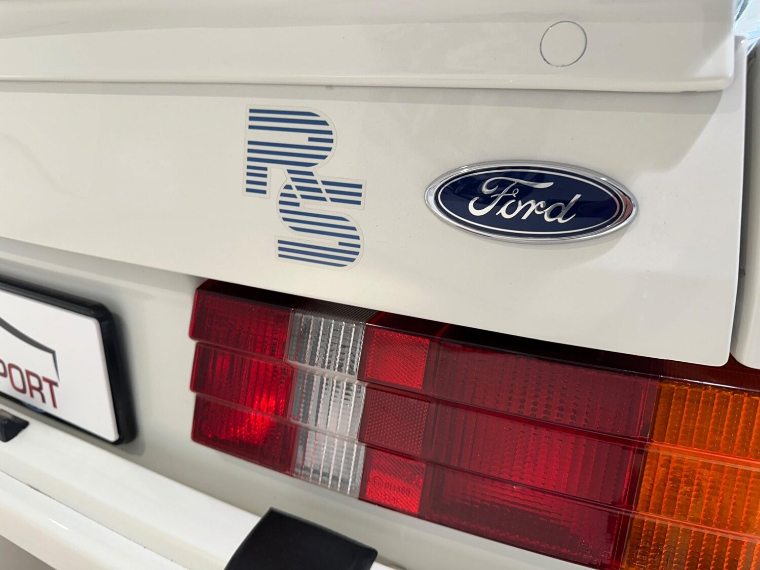 Used Ford Escort for sale - 77460804: Photo 9