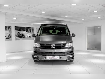 Used Volkswagen Transporter 2018 for sale - 78416622: Photo