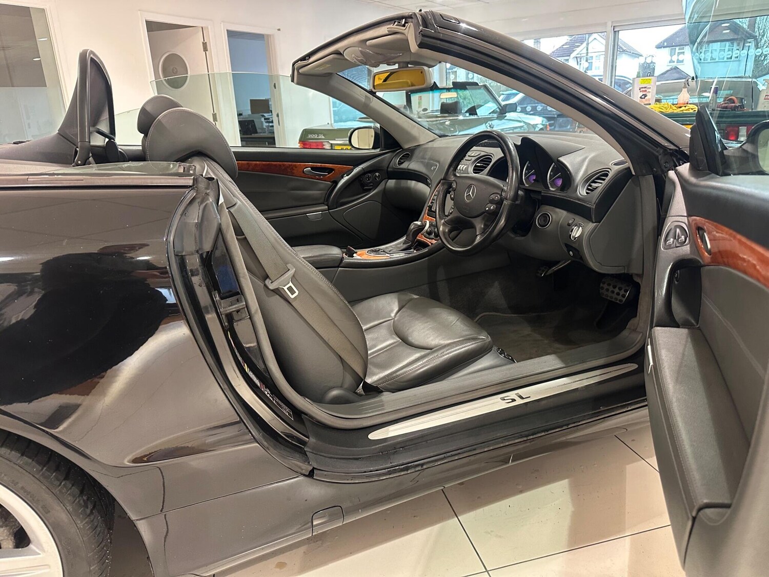 Used Mercedes-Benz SL for sale - 77510728: Photo 24