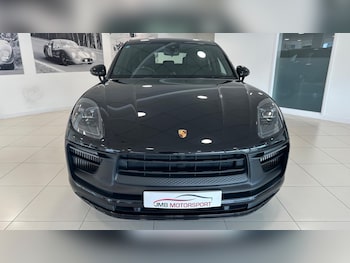 Used Porsche Macan 2023 for sale - 79026489: Photo