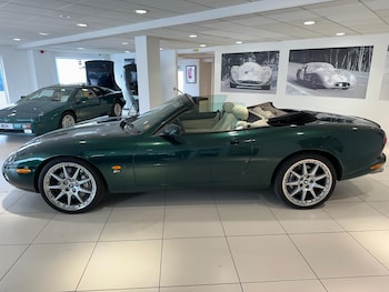 Used Jaguar XKR 2002 for sale - 78601400: Photo