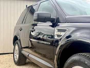 Used Land Rover Freelander 2010 for sale - 79057293: Photo