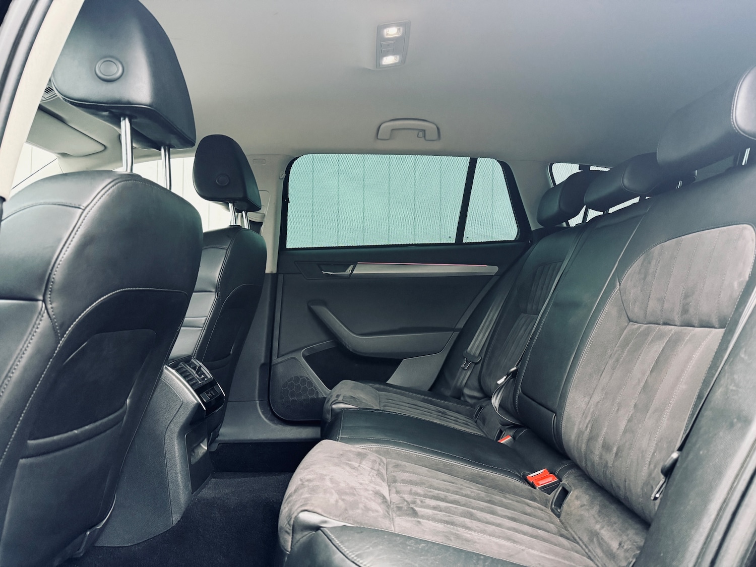 Used Skoda Superb 2016 for sale - 77286435: Photo 36