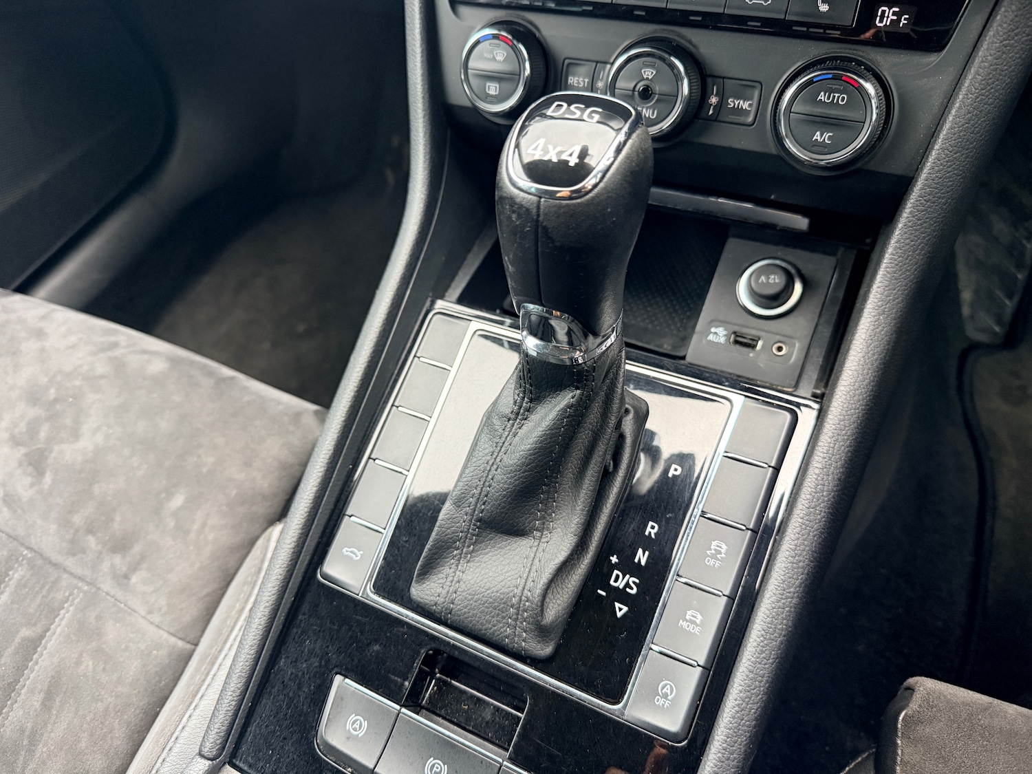 Used Skoda Superb 2016 for sale - 77286435: Photo 42