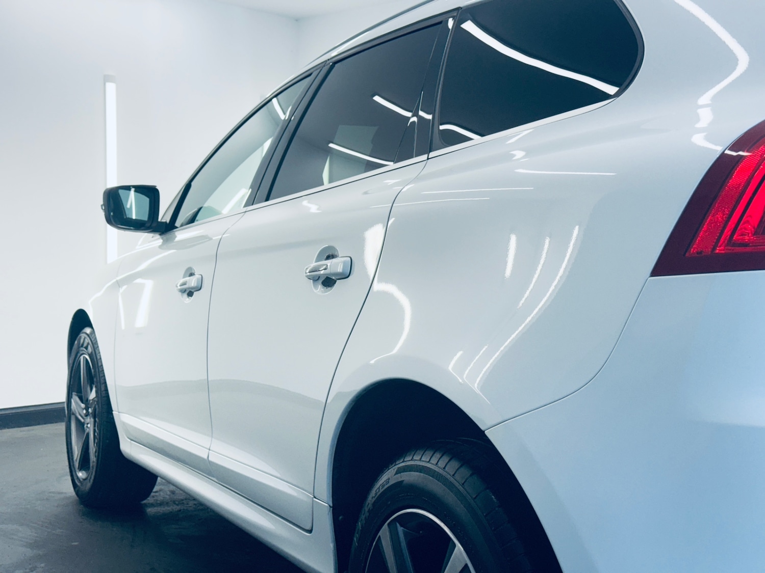 Used Volvo XC60 2015 for sale - 77189506: Photo 11