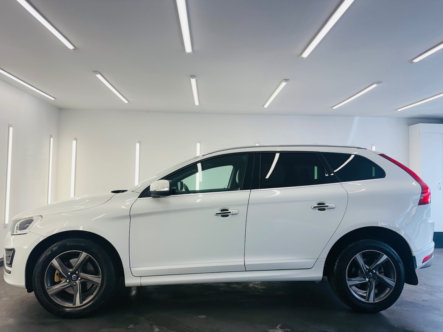 Used Volvo XC60 2015 for sale - 77189506: Photo 13