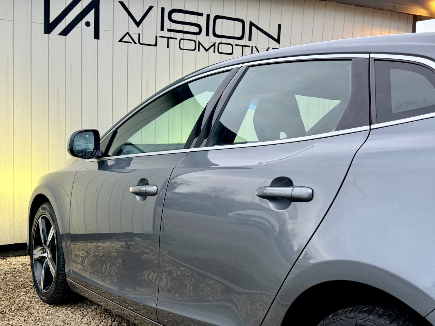 Used Volvo V40 2018 for sale - 77367070: Photo 13