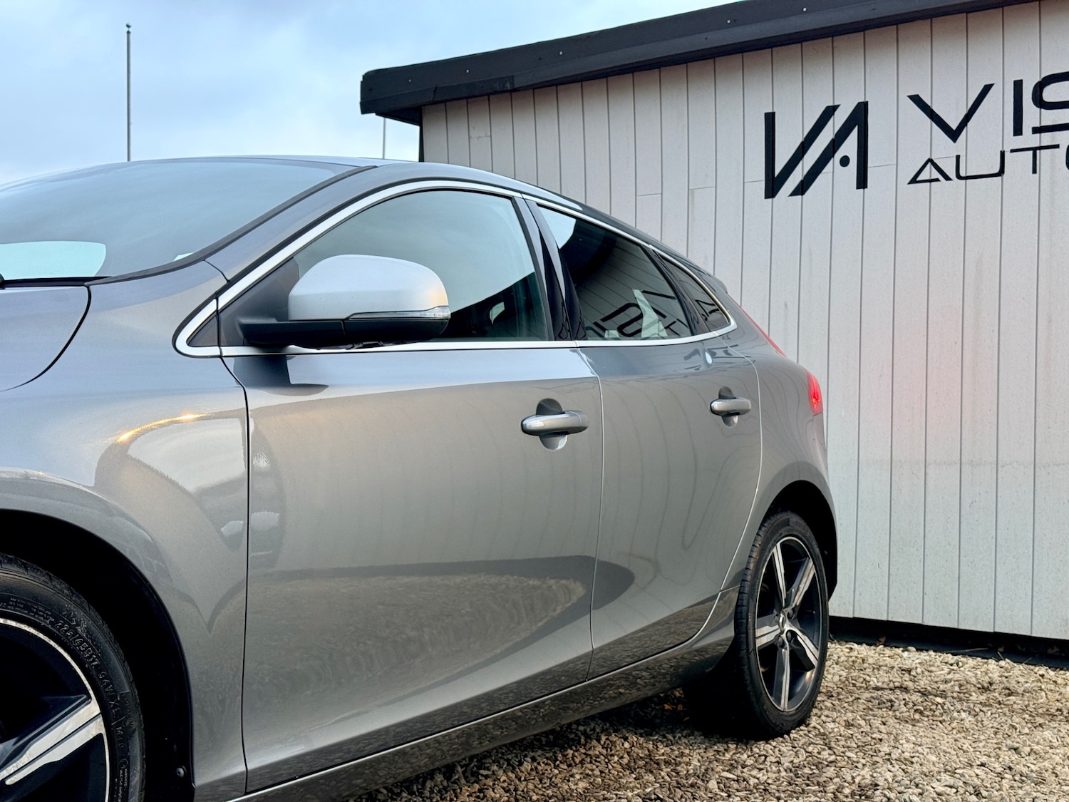 Used Volvo V40 2018 for sale - 77367070: Photo 16