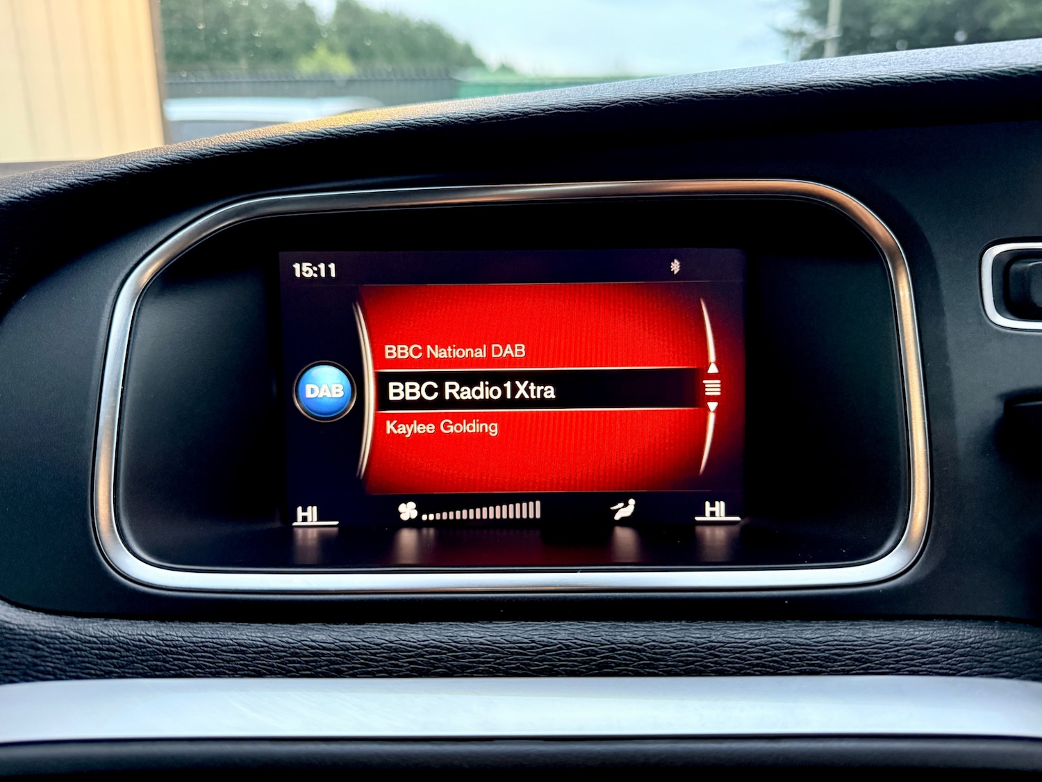 Used Volvo V40 2018 for sale - 77367070: Photo 27