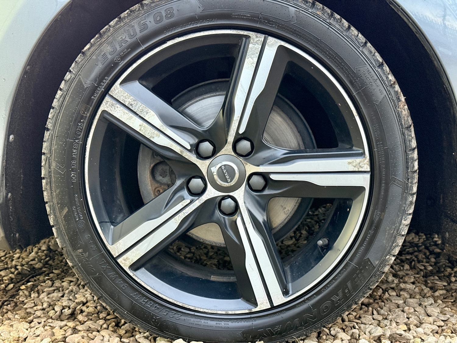 Used Volvo V40 2018 for sale - 77367070: Photo 32