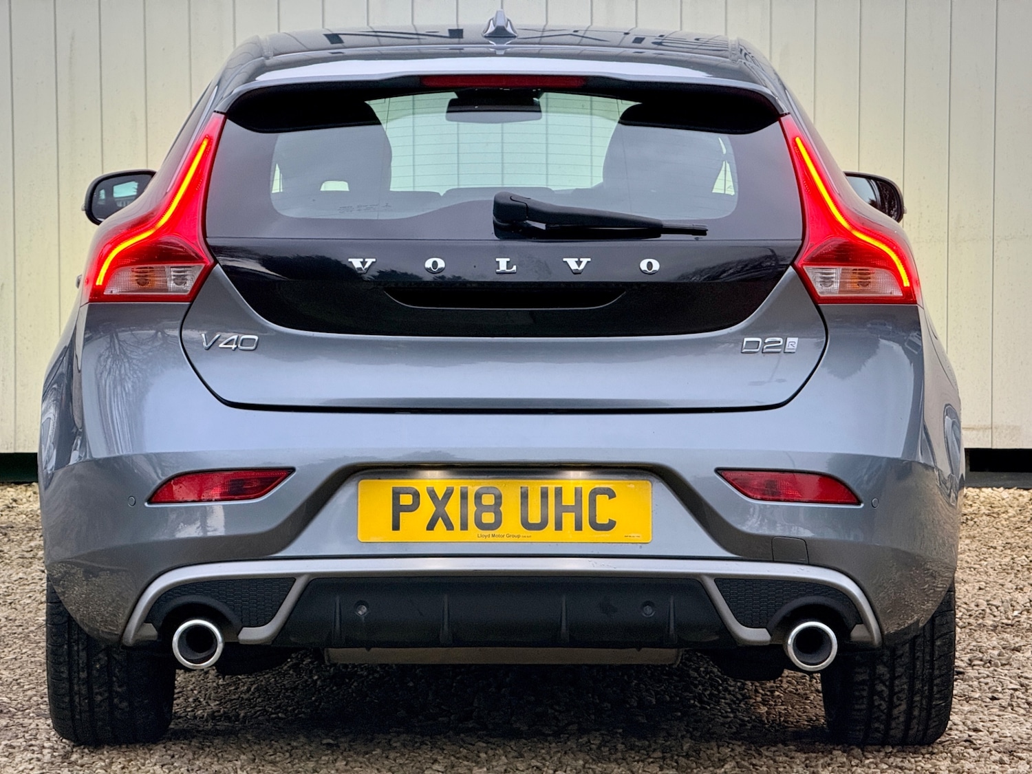 Used Volvo V40 2018 for sale - 77367070: Photo 8