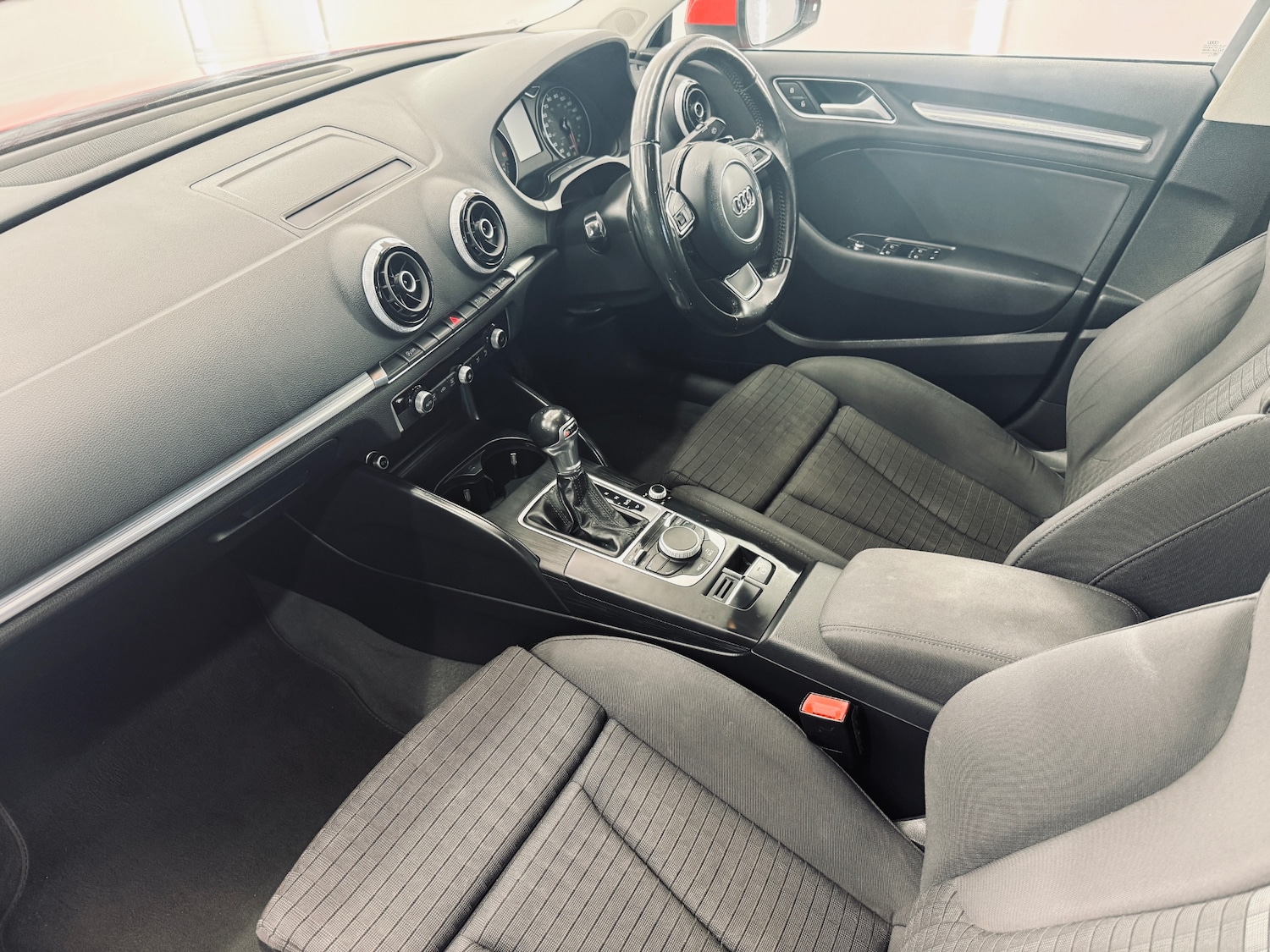 Used Audi A3 2015 for sale - 76643711: Photo 28