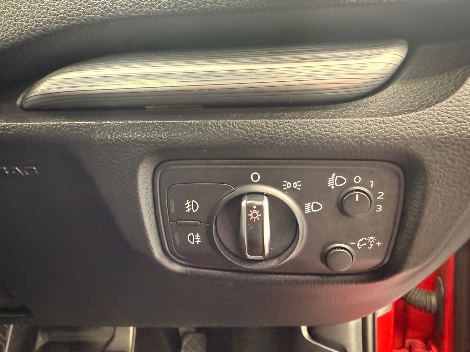 Used Audi A3 2015 for sale - 76643711: Photo 32