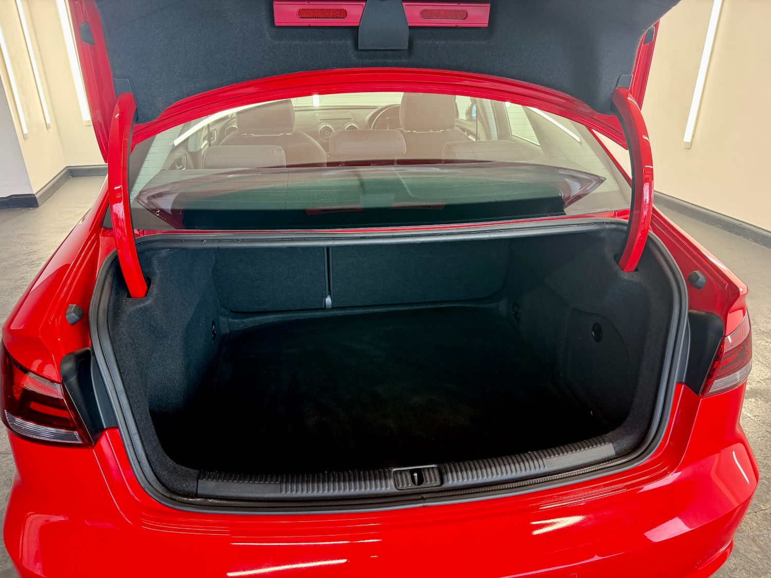 Used Audi A3 2015 for sale - 76643711: Photo 8