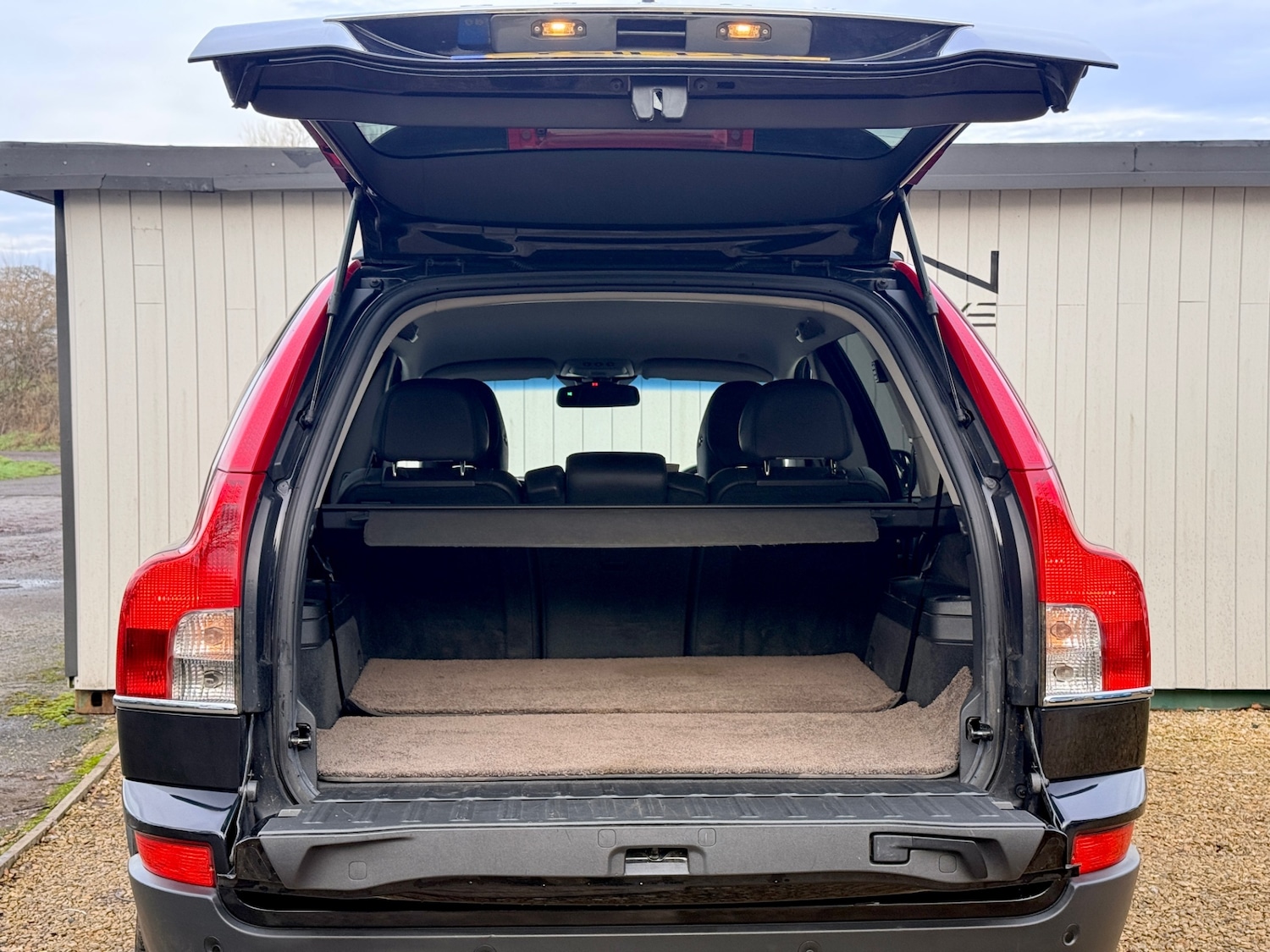 Used Volvo XC90 2011 for sale - 77210811: Photo 12