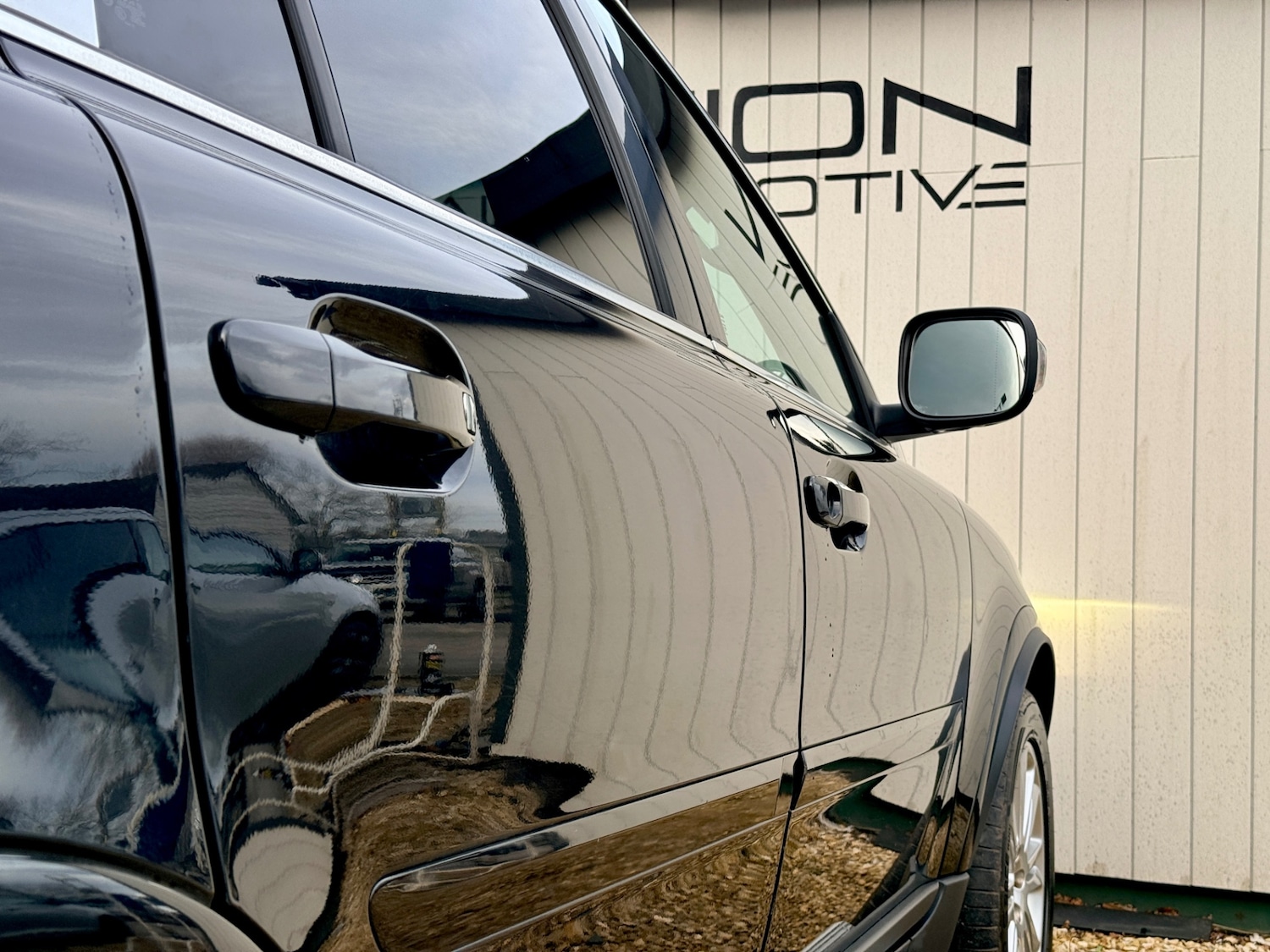 Used Volvo XC90 2011 for sale - 77210811: Photo 8