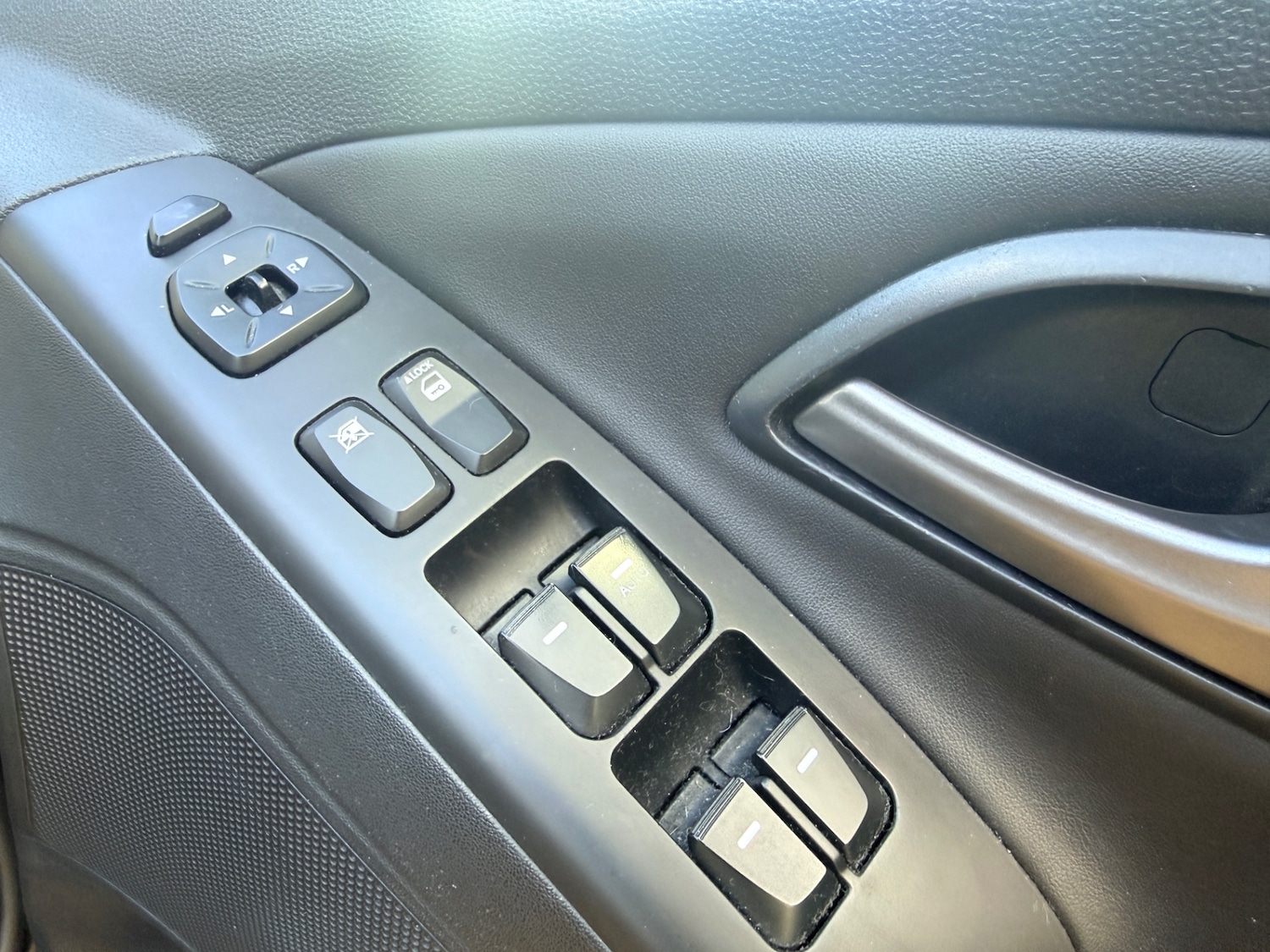 Used Hyundai Ix35 2014 for sale - 76918230: Photo 33