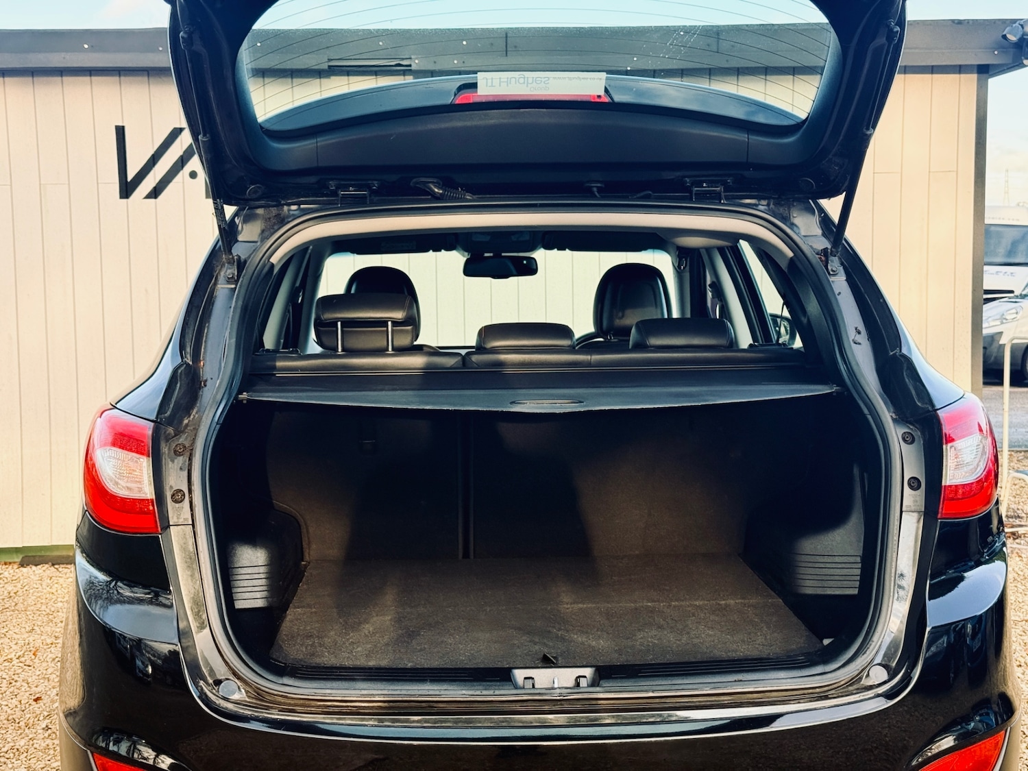 Used Hyundai Ix35 2014 for sale - 76918230: Photo 9