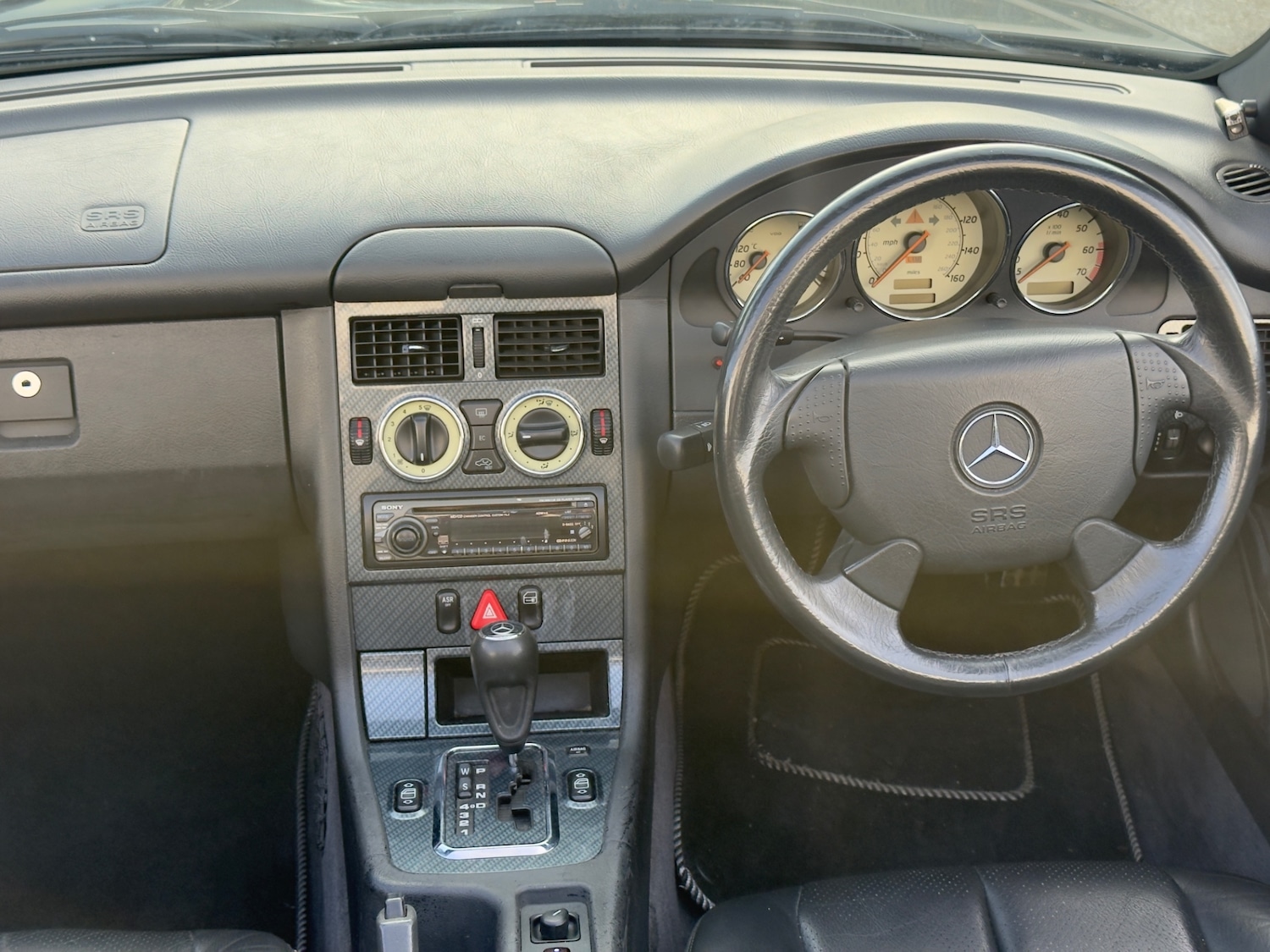 Used Mercedes-Benz SLK 1999 for sale - 77743525: Photo 25