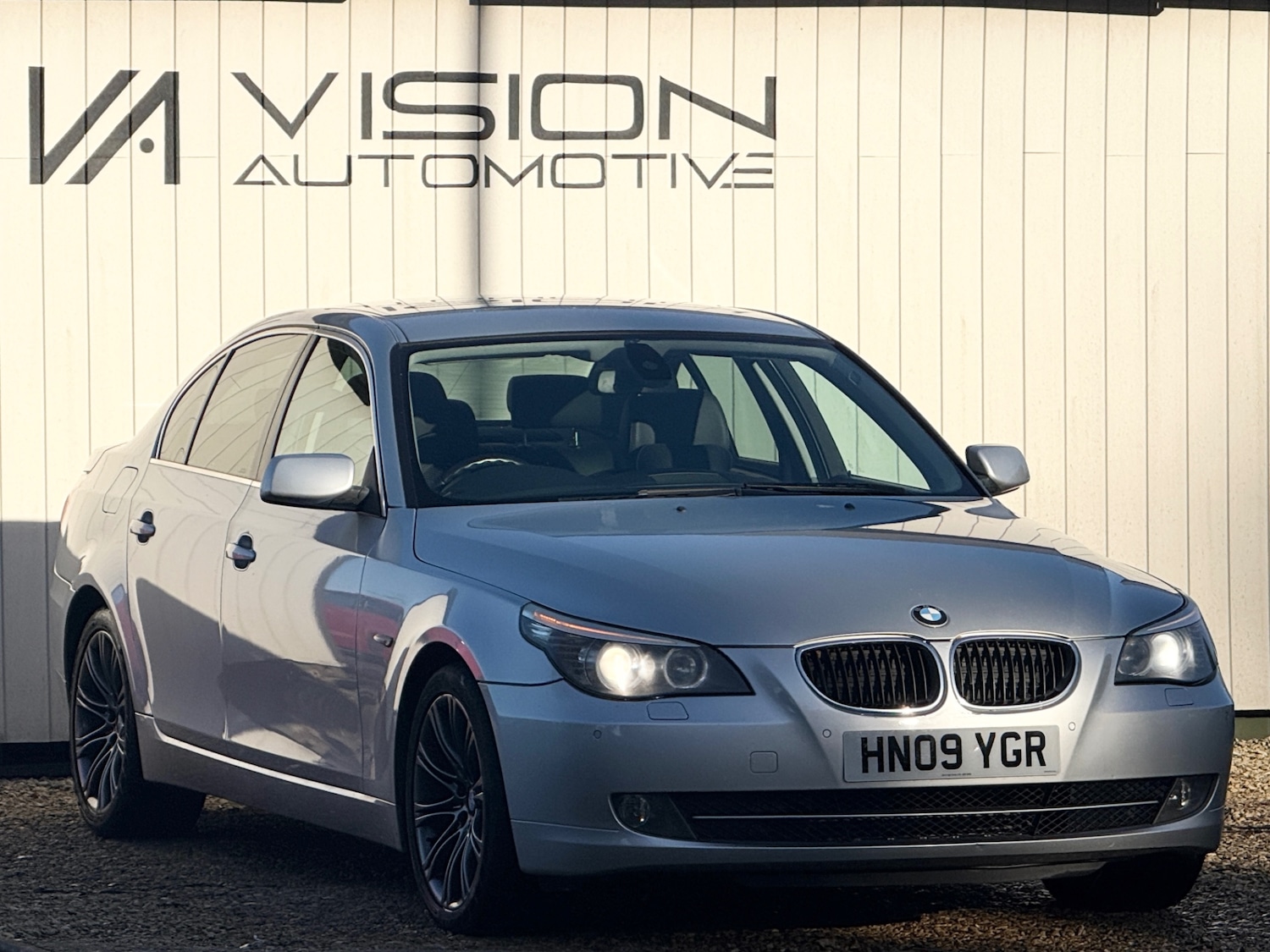 Used BMW 5 Series 2009 for sale - 76785312: Photo 1