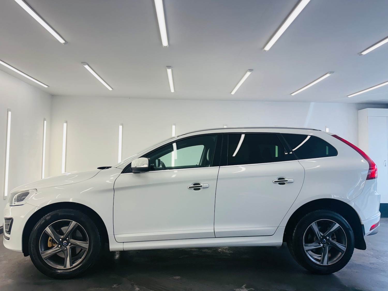 Used Volvo XC60 2015 for sale - 76663127: Photo 13