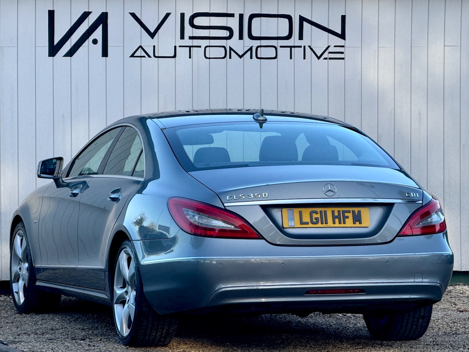 Used Mercedes-Benz CLS 2011 for sale - 76643261: Photo 11
