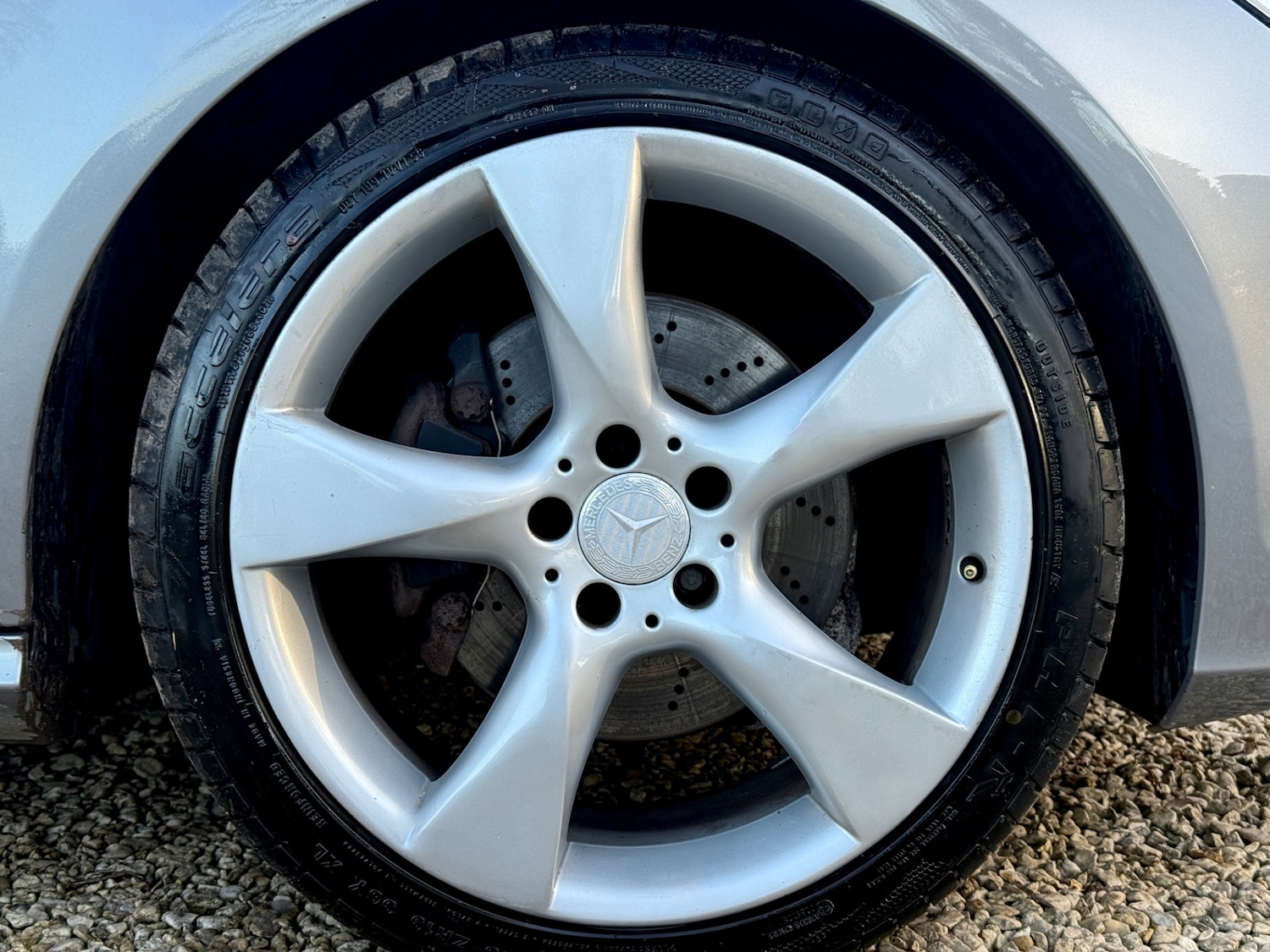 Used Mercedes-Benz CLS 2011 for sale - 76643261: Photo 20